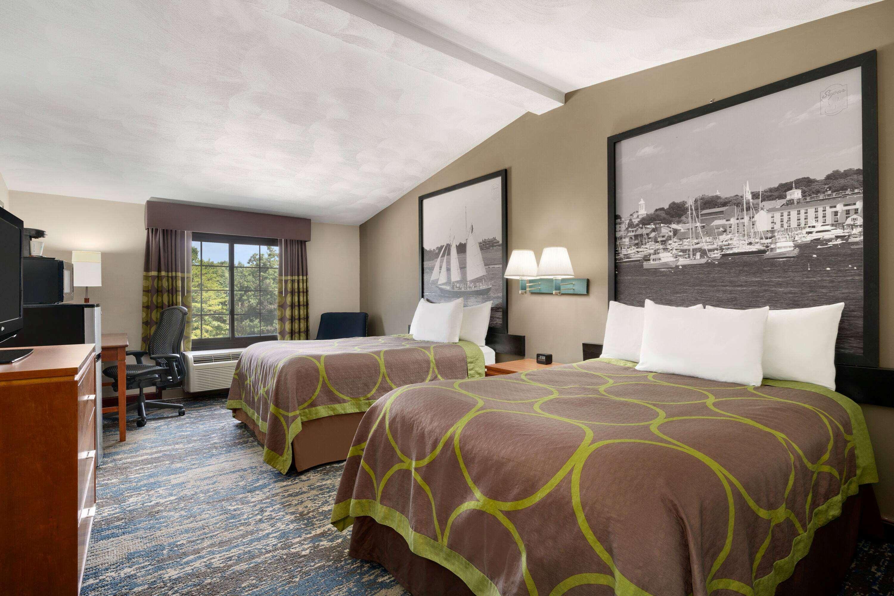 Super 8 By Wyndham West Greenwich/Providence Exterior photo